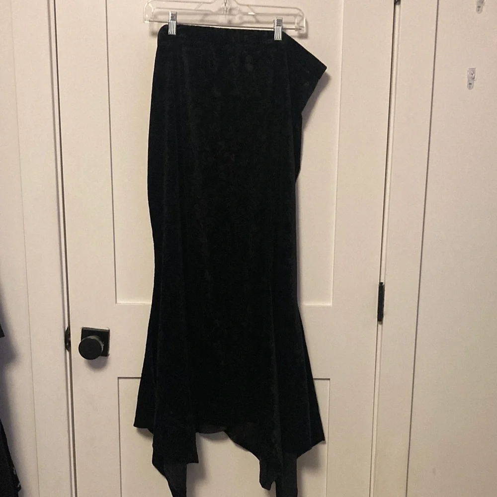 Killstar Black Asymmetrical Skirt - Picture 1 of 3